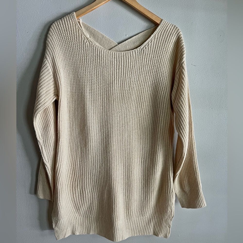 Ryu Cream Ribbed Criss Cross Back Sweater M/L Long Sleeve Neutral Knit